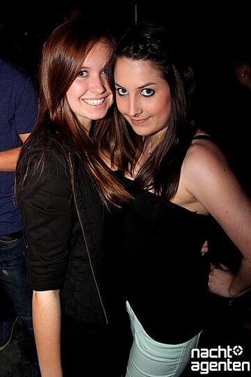 Semester Opening und alle waren gekommen in den Neuraum. Mehr Bilder unter: