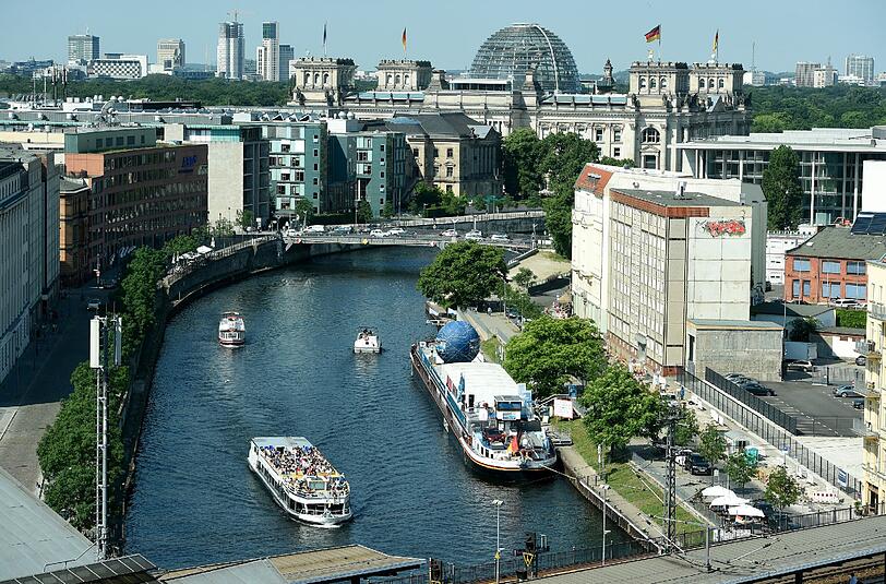 1. Berlin: Mit dem Pergamonmuseum, dem Deutschen Historischen Museum und dem Tiergarten sichert sich die deutsche Hauptstadt den ersten Platz der beliebtesten Reiseziele Deutschlands.