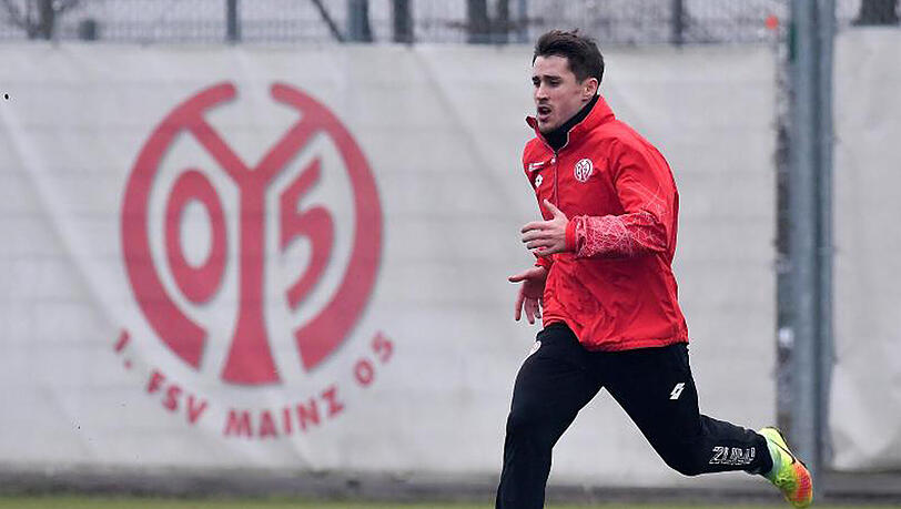 Bojan Krkic dürfte noch immer zu viel Trainingsrückstand haben, um gegen Augsburg für einen Platz in der Startelf infrage zu kommen. Bojan Krkic dürfte noch immer zu viel Trainingsrückstand haben, um gegen Augsburg für einen Platz in der Startelf infrage zu kommen.