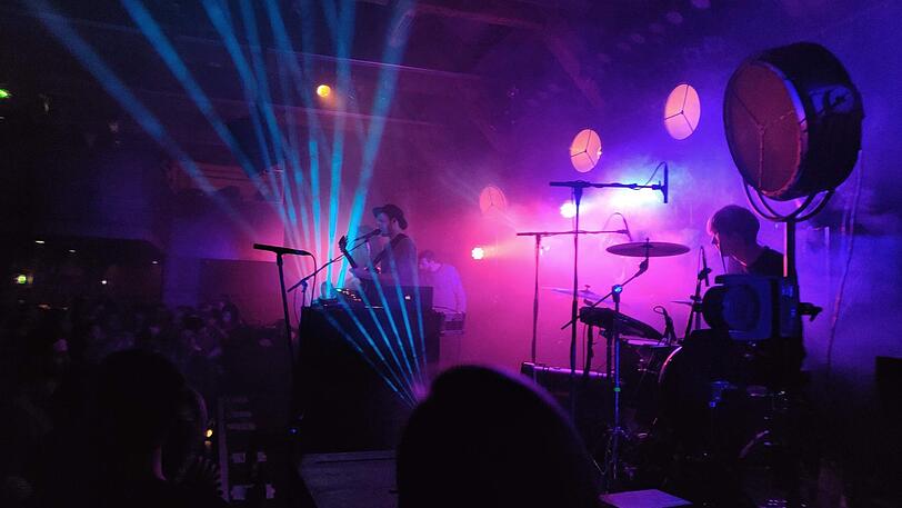 Monolink mit Live-Band im Ampere.