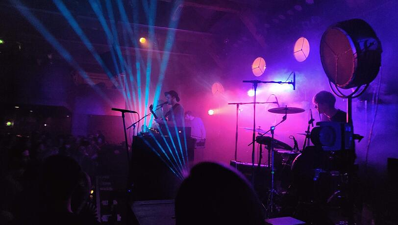 Monolink mit Live-Band im Ampere. Monolink mit Live-Band im Ampere.