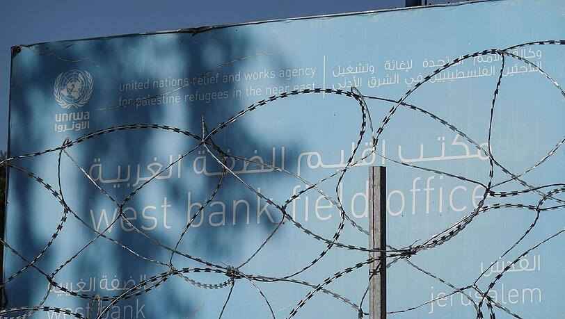 Bereits im Dezember wurde eine israelische Flagge &uuml;ber dem Geb&auml;ude gehisst (Archivbild).