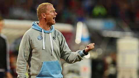 Stellt sich schützend vor die Mannschaft, die er nur gezielt verstärken wollte: Löwen-Trainer Torsten Fröhling.