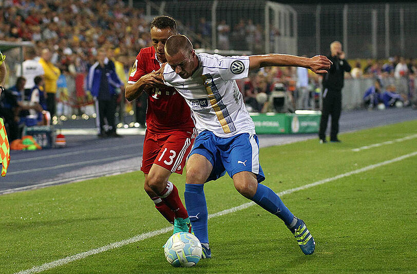 Rafinha, Note 3: Präzise Flanke auf Müller (12.), die fast zu einem Tor geführt hätte. Defensiv kaum gefordert, solider Auftritt.