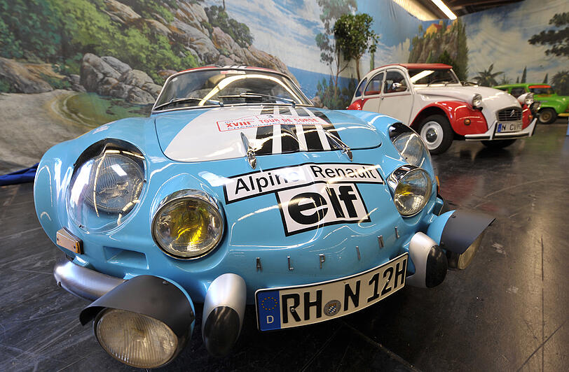 Frankreich hat nicht nur Weine und Baguette zu bieten &ndash; sondern auch echte automobile Sammlerstücke! In Halle 7 stehen die schönsten Oldtimer von Renault wie der Kult-Wagen Alpine. Im französischen Bereich können die Besucher außerdem alles über unser Nachbarland erfahren &ndash; von Leckereien bis hin zum Kunsthandwerk.