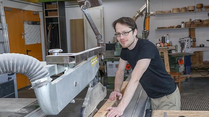 Martin Schmid ist Handwerker. Einen eigenen Transporter hat er nicht. Wenn er einen braucht, mietet er sich einen.