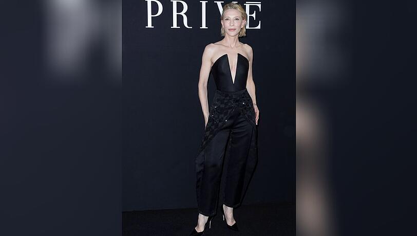 Cate Blanchett bei der Paris Fashion Week.