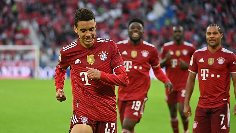 Jamal Musiala erhöhte per Traumtor zum zwischenzeitlichen 3:0 für die Bayern.