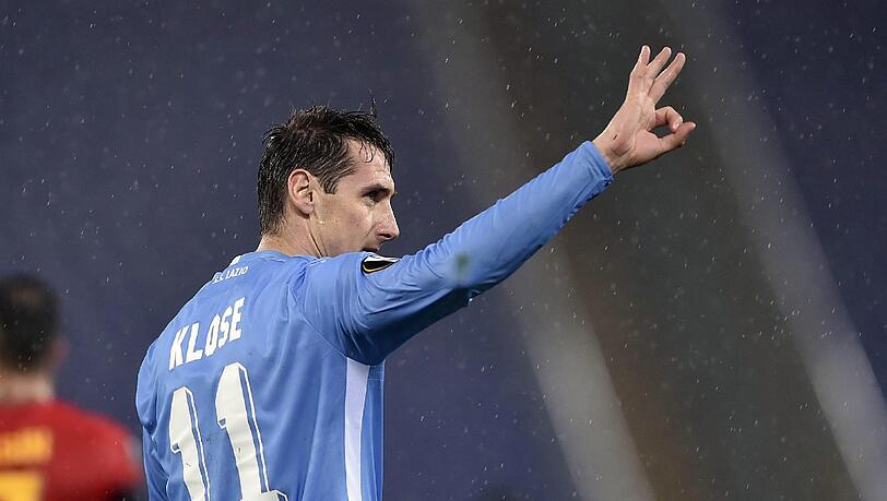Miroslav Klose warnt vor der italienischen Mannschaft. Miroslav Klose warnt vor der italienischen Mannschaft.