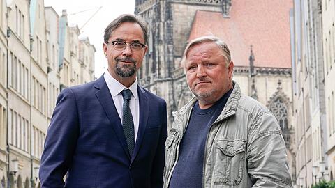 Jan Josef Liefers (l.) und Axel Prahl sorgen aus Münster regelmäßig für "Tatort"-Spitzenquoten.