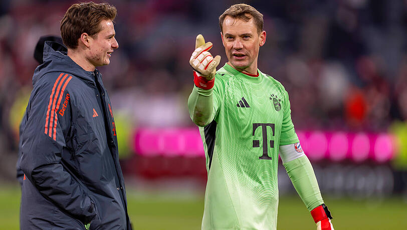 Die Nummer eins und der m&ouml;gliche Thronfolger: Manuel Neuer (r.) mit Urbig.