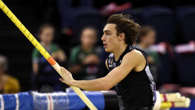 Stabhochspringer Armand Duplantis verbesserte seinen eigenen Weltrekord auf 6,18 Meter. Stabhochspringer Armand Duplantis verbesserte seinen eigenen Weltrekord auf 6,18 Meter.