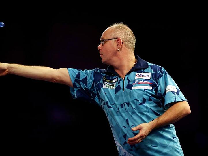 Der engländer Ian White ist bei der Darts-WM als nächster Mitfavorit frühzeitig ausgeschieden.