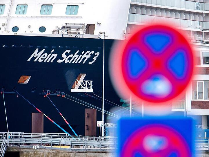 Das Kreuzfahrtschiff "Mein Schiff 3" der Reederei TUI Cruises.