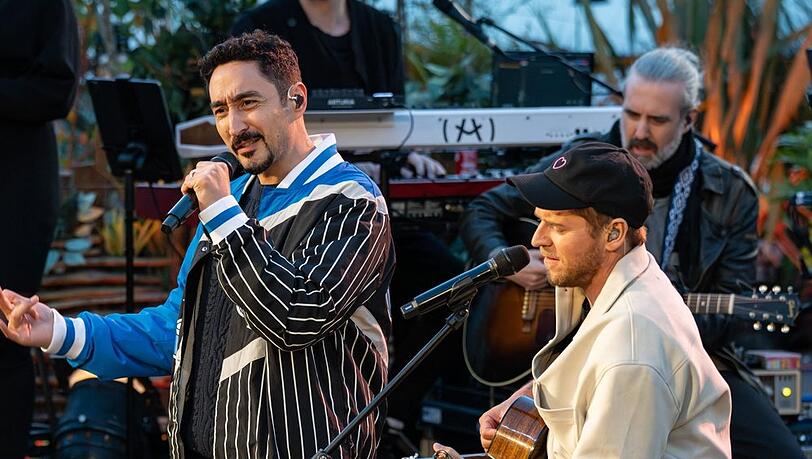 "Sing meinen Song - Das Tauschkonzert": Eko Fresh (l.) und Johannes Oerding.