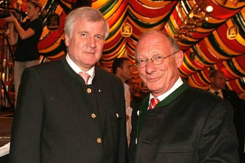 Beim Berliner Oktoberfest: CSU-Chef Horst Seehofer, SPD-Landtagsfraktionschef Franz Maget.