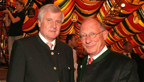 Beim Berliner Oktoberfest: CSU-Chef Horst Seehofer, SPD-Landtagsfraktionschef Franz Maget. Beim Berliner Oktoberfest: CSU-Chef Horst Seehofer, SPD-Landtagsfraktionschef Franz Maget.
