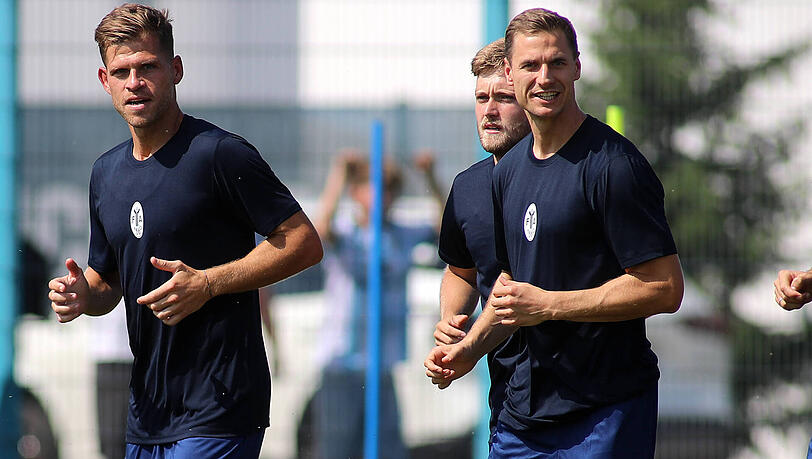 Führungsduo: Florian Niederlechner (l.) und Dennis Dressel (r.). Führungsduo: Florian Niederlechner (l.) und Dennis Dressel (r.).