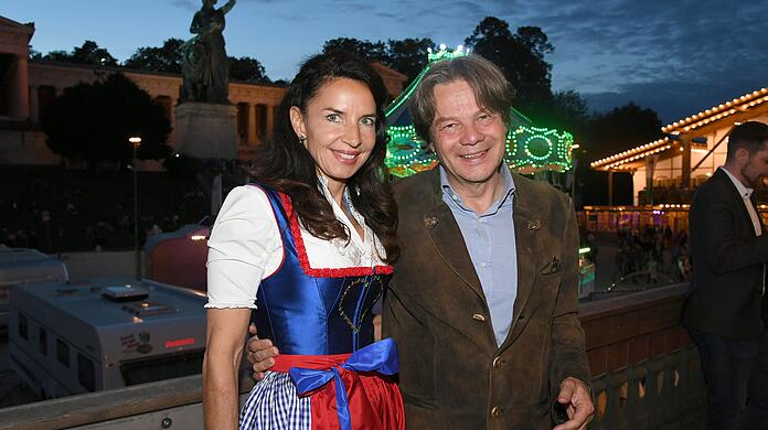 Das Wirte-Ehepaar Clarissa  und Michael Käfer.