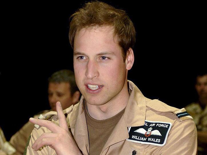 Prinz William ist ausgebildeter Hubschrauberpilot
