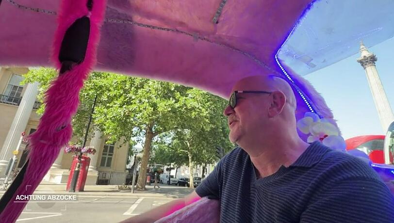 Bei einer Taxi-Fahrt durch London entgeht Giesel nichts. Auch nicht die "Wodkafahne" des Fahrers.