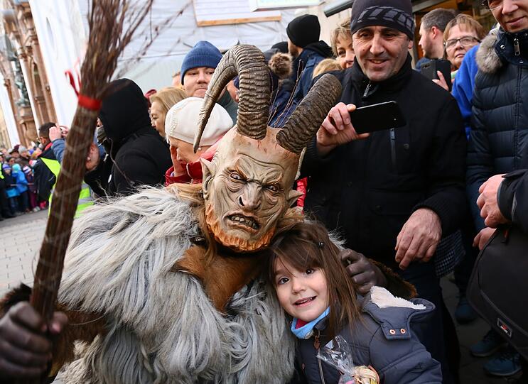 Die Bilder vom Krampuslauf am zweiten Advent.