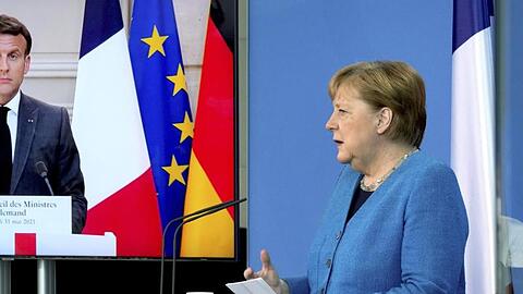 Emmanuel Macron und Angela Merkel sind bei der Spionage-Affäre einer Meinung.
