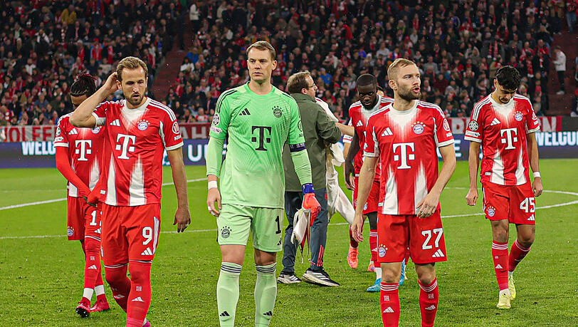 Kane (v.l.), Manuel Neuer und Konrad Laimer – große AZ Umfrage sieht einen der Bayernprofis als den großen Gewinner beim FC Bayern München.