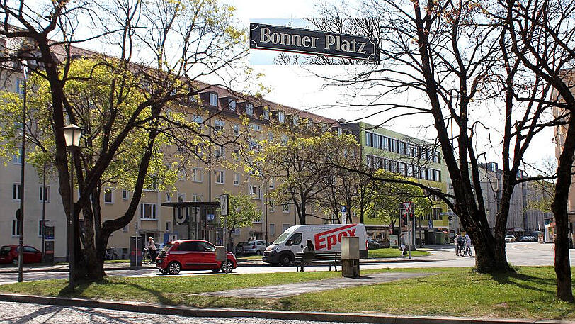 Eine Bank, viel Verkehr: der Bonner Platz.