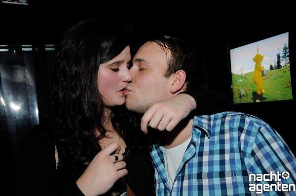 "Blau" im 8 Below ( Freitag 11.11.2011). Noch mehr Bilder von dieser Party sehen Sie unter: