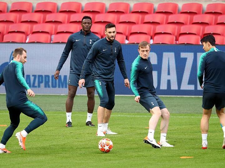 Tottenham Hotspur will den Rückstand in Amsterdam aufholen.
