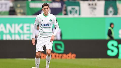 Damian Michalski verlässt Greuther Fürth in Richtung Polen.