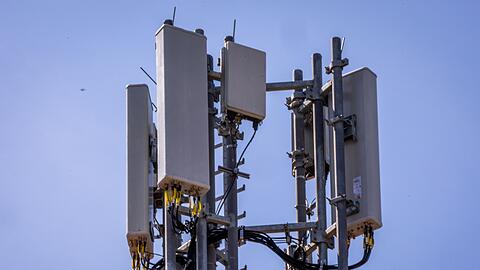 Einer von Zehntausenden Mobilfunk-Antennenstandorten in Deutschland. (Archivbild)