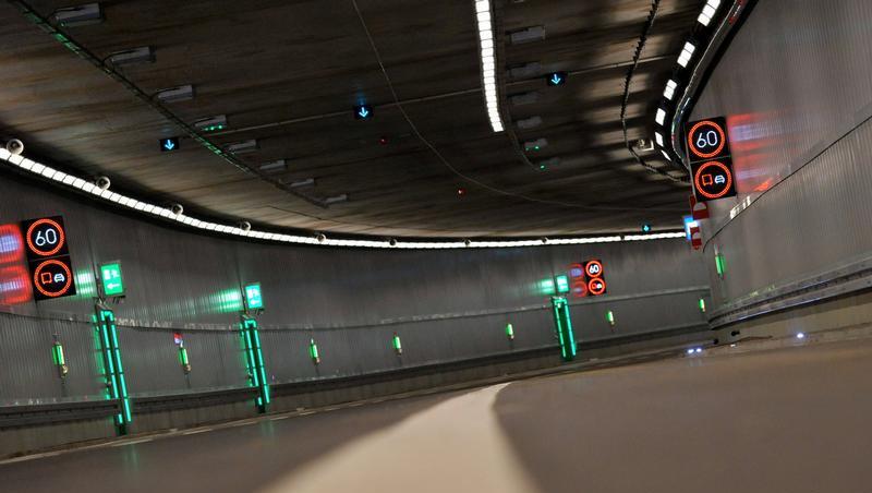 Der Münchener Richard-Strauss-Tunnel erhielt beim ADAC-Tunneltest die Note "sehr gut". Der Münchener Richard-Strauss-Tunnel erhielt beim ADAC-Tunneltest die Note "sehr gut".