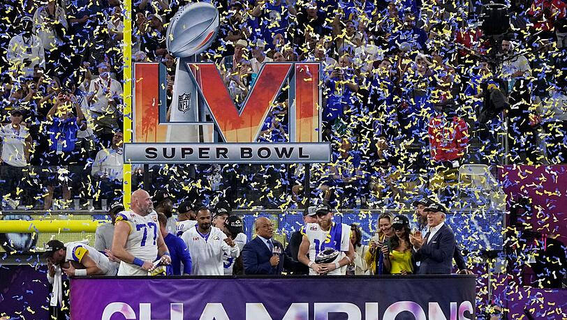 Die Los Angeles Rams sind die Super-Bowl-Champions. Die Los Angeles Rams sind die Super-Bowl-Champions.