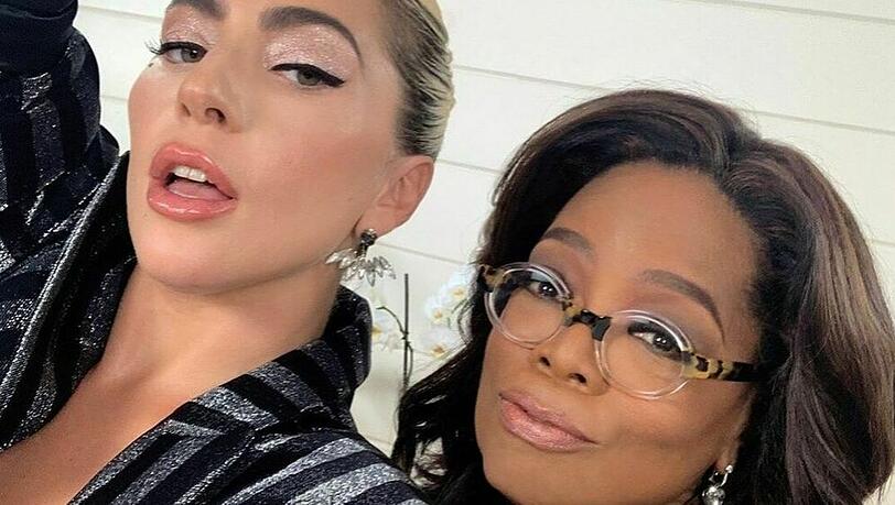Lady Gaga (li.) und Oprah Winfrey verstehen sich offenbar blendend Lady Gaga (li.) und Oprah Winfrey verstehen sich offenbar blendend