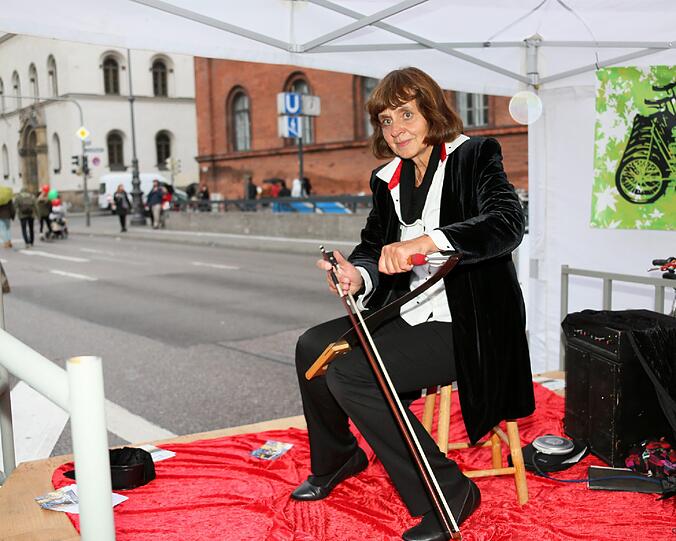 Gute Stimmung in Schwabing und der Maxvorstadt: Beim Streetlife-Festival hatten die Münchner auch heuer bei zahlreichen Angeboten und Shows viel Spaß. Die Bilder.