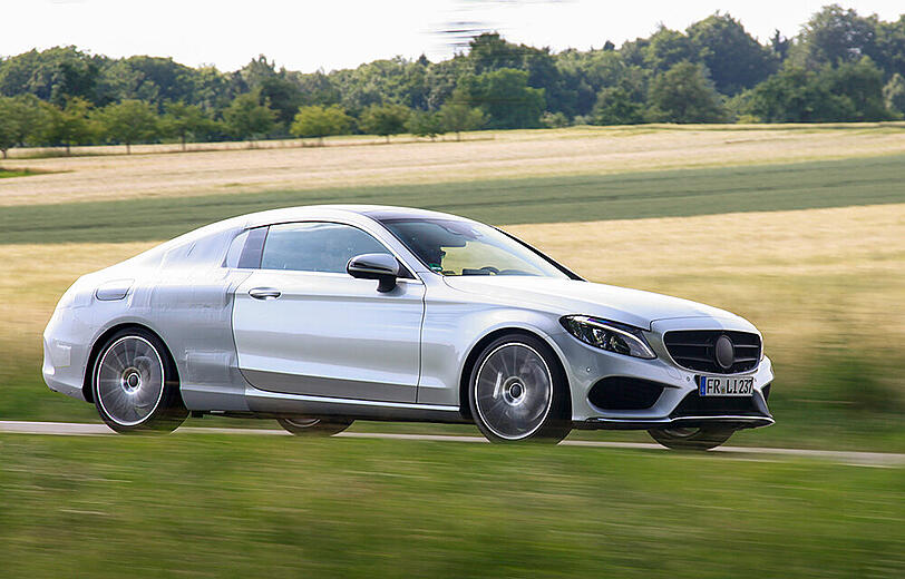 Fit durch Sport: Von Mercedes kommt wieder ein richtiges Coupé der C-Klasse gegen die Konkurrenz von Audi und BMW.