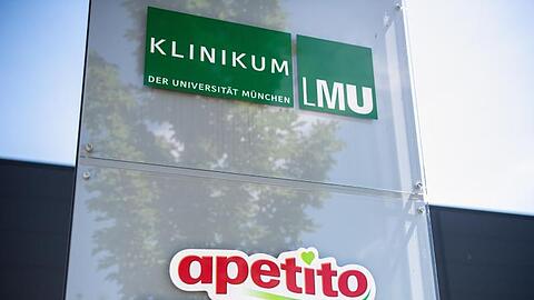 Das Logo von Apetito Catering im Gewerbepark Gilching. Foto: Matthias Balk/dpa/Archivbild