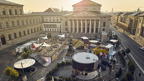 Der Open Space auf dem Max-Joseph-Platz.