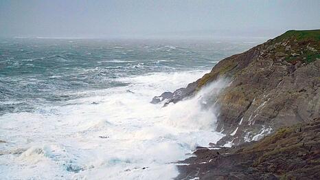 In Irland sorgen starke Sturmb&ouml;en f&uuml;r Einschr&auml;nkungen.