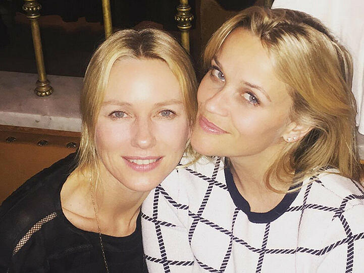 Naomi Watts (l.) und Reese Witherspoon haben sich gern