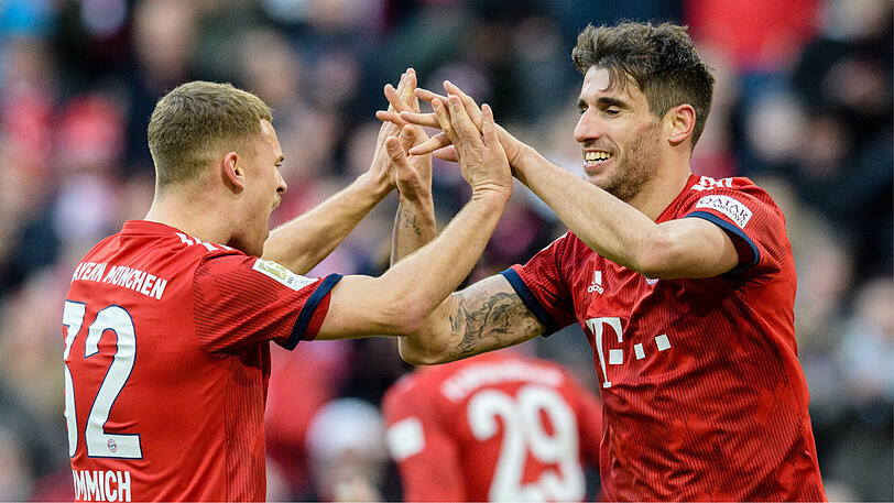 Mit dem FC Bayern in der Bundesliga in der Spur: Joshua Kimmich (li.) und Javi Martinez.