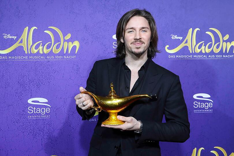 ...Gil Ofarim