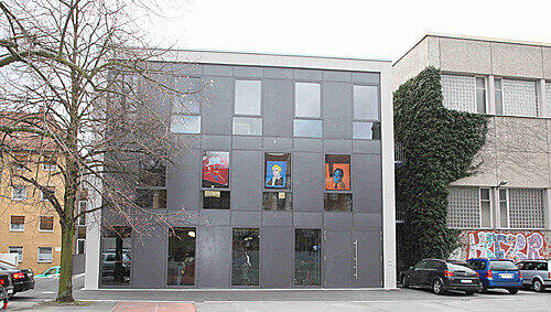 So können 1,5 Millionen Euro auch aussehen: der neue 457-Quadratmeter-Anbau für die Ganztagsbetreuung am Melanchton-Gymnasium in Nürnberg So können 1,5 Millionen Euro auch aussehen: der neue 457-Quadratmeter-Anbau für die Ganztagsbetreuung am Melanchton-Gymnasium in Nürnberg