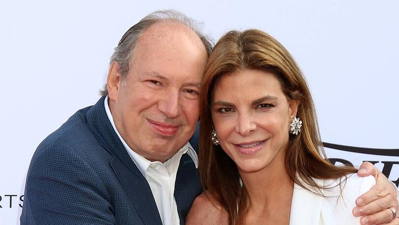 Hans Zimmer mit seiner Freundin Dina De Luca auf einem Event in Los Angeles.