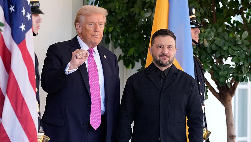 Trump und Selenskyj trafen sich im Weißen Haus.