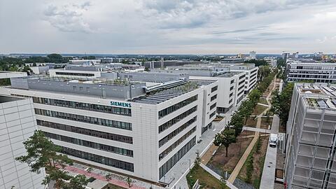Siemens hat nach eigenen Angaben rund eine Milliarde Euro in den Campus im S&uuml;den Erlangens investiert.