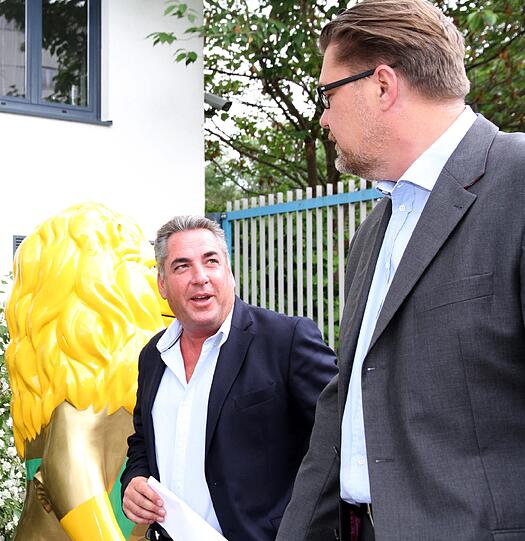 Peter Helfer mit Gerhard Mayrhofer.