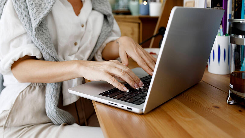 "Es gibt unter Arbeitnehmern sehr unterschiedliche Ansichten zwischen denen, die unbedingt Homeoffice wollen und denen, die es auf keinen Fall wollen", sagt Simone Burger. (Symbolbild)